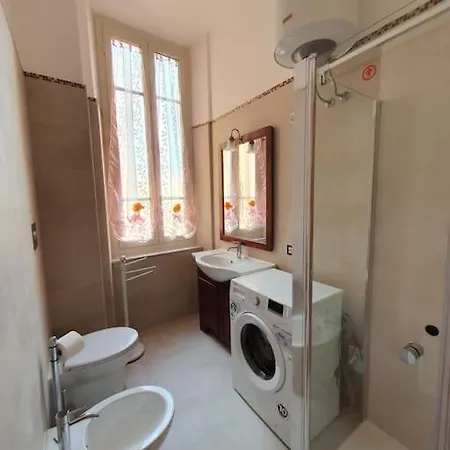 Apartment Stupendo Indipendente In Centro Cagliari