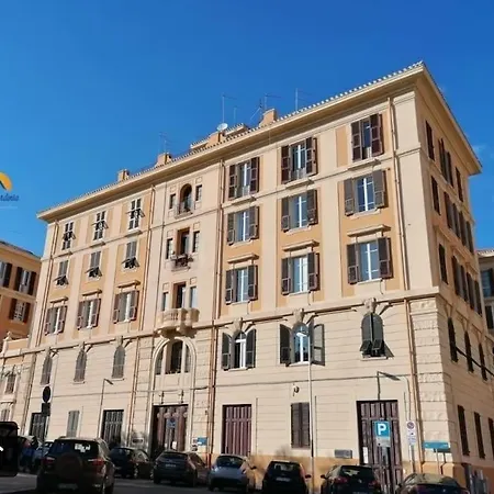 Stupenda Suite A Cagliari Piazza Galilei *