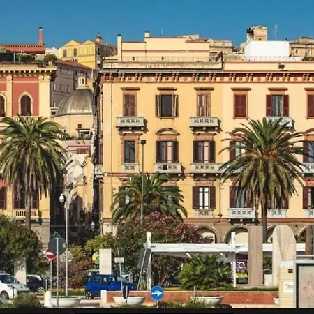 Lägenhet Stupendo Indipendente In Centro Cagliari